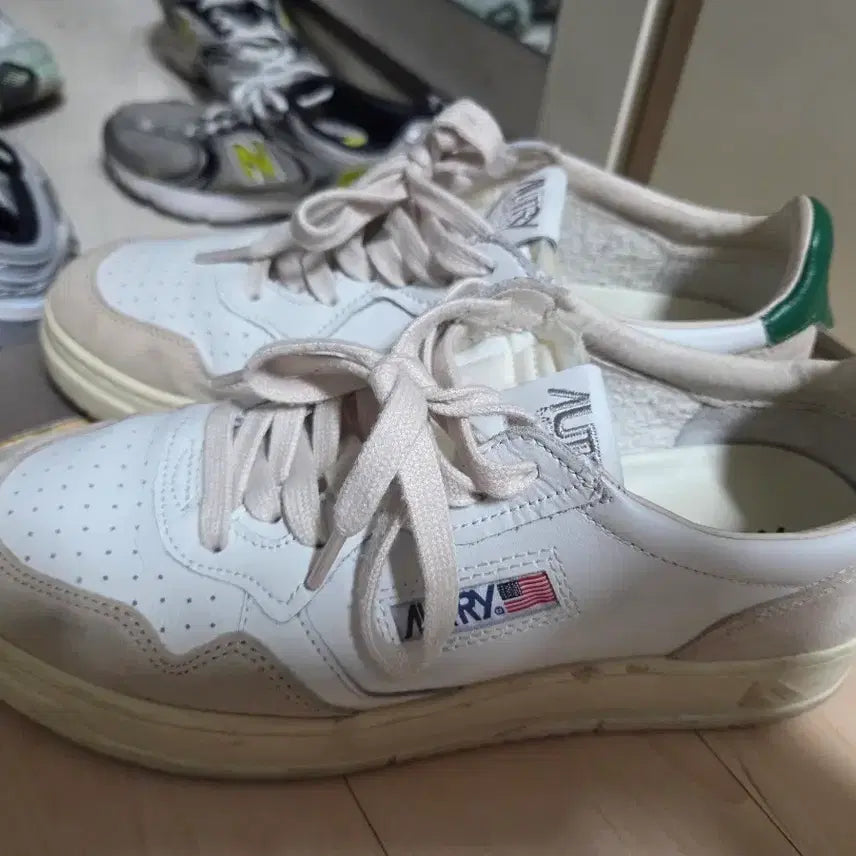 [BUNJANG] OTRY Medalist EU40 Sneakers / 오트리 메달리스트 EU40사이즈