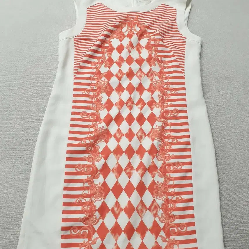 [BUNJANG] She's Miss Sleeveless Check Pattern Midi Dress / 쉬즈미스 민소매 체크 패턴 원피스 77 여성95
