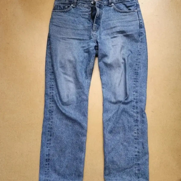 [BUNJANG] Straight Fit Washed Denim Pants / 청바지 일자핏 워싱 데님 팬츠 나눔