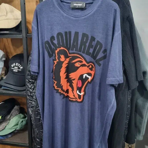 [BUNJANG] DSQUARED2 Cool Fit Tiger Graphic T-Shirt Navy L / DSQUARED2 쿨핏 반팔티 네이비 L(국내100) 컨디션8/10