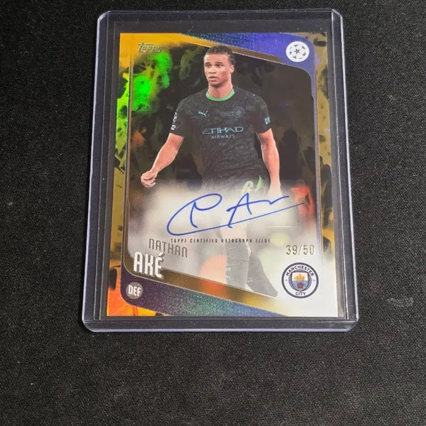 [BUNJANG] Topps 25-26 Man City Akanji Autograph Card (Gold Inferno 50 Limited) / 탑스 25-26  맨시티 아케 오토카드 (골드 인페르노 50한정)
