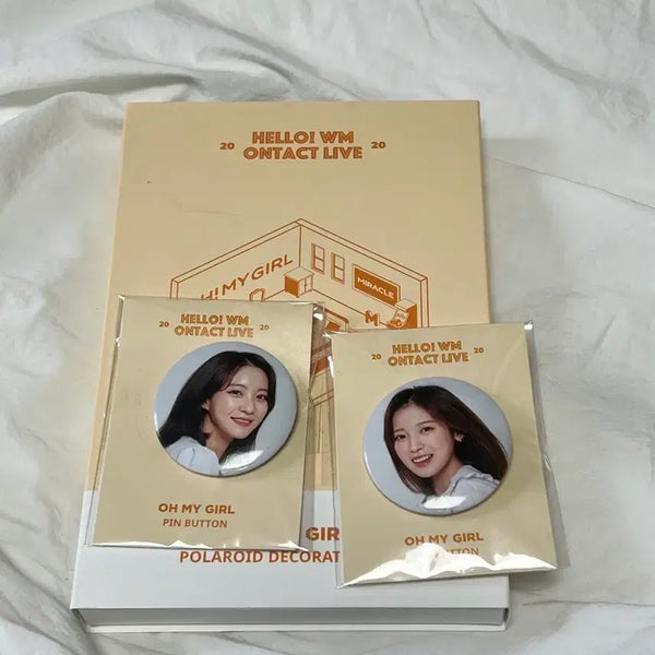 [BUNJANG] OH MY GIRL Hello! WM On-Tact Live Pin Button Set & Polaroid Set / 오마이걸 헬로!WM 온택트 라이브 핀버튼 2종, 폴라로이드 세트