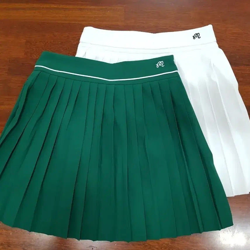 [BUNJANG] Women's Golf Pleated Skirt - Summer Collection (Green/White) / 골프 여성용 여름 플리츠  스커트 2개 반택