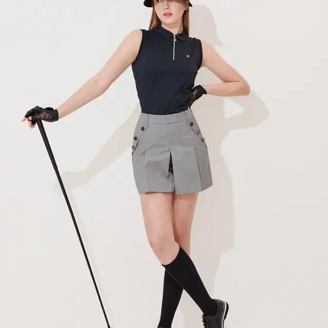 [BUNJANG] Hazzys Golf Women's Black Shorts Size 64 / 헤지스골프 22 블랙 턱장식 반바지 여성 쇼츠 팬츠 64