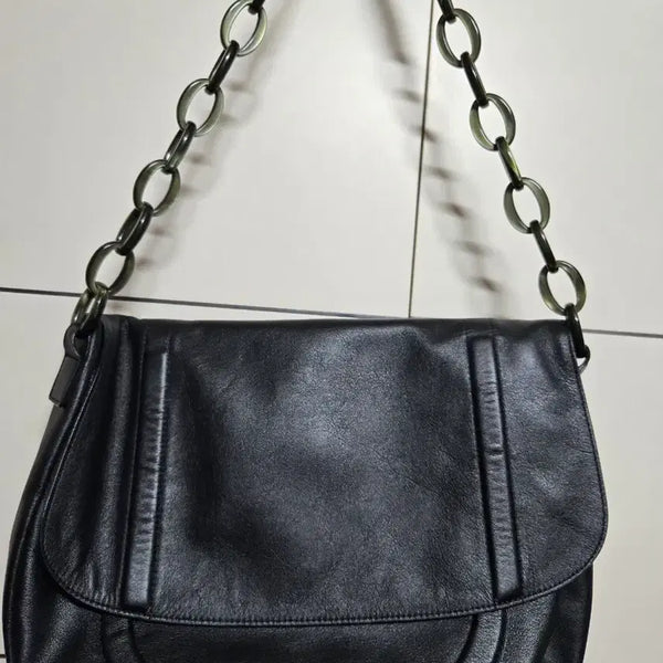 [BUNJANG] Matin Kim Leather Paris Middle Bag Shoulder Bag / 마뗑킴 가죽 파리 미들백 숄더백