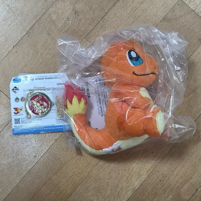 [BUNJANG] Pokemon 30th Anniversary Charmander Figure (Sealed) / 포켓몬스터 30주년 C상 파이리 인형 J상 파이리 세트 미개봉