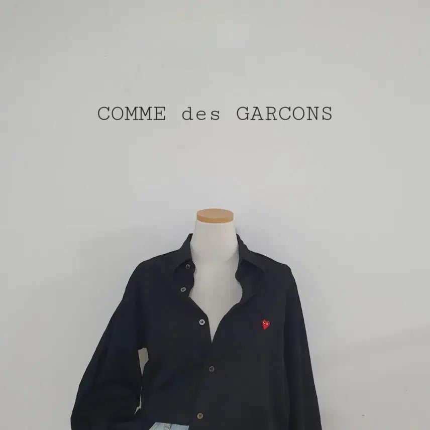 [BUNJANG] Comme des Garçons Heart Appliqué Shirt Black / No.26071612 꼼데가르송 하트 와펜 셔츠 블랙