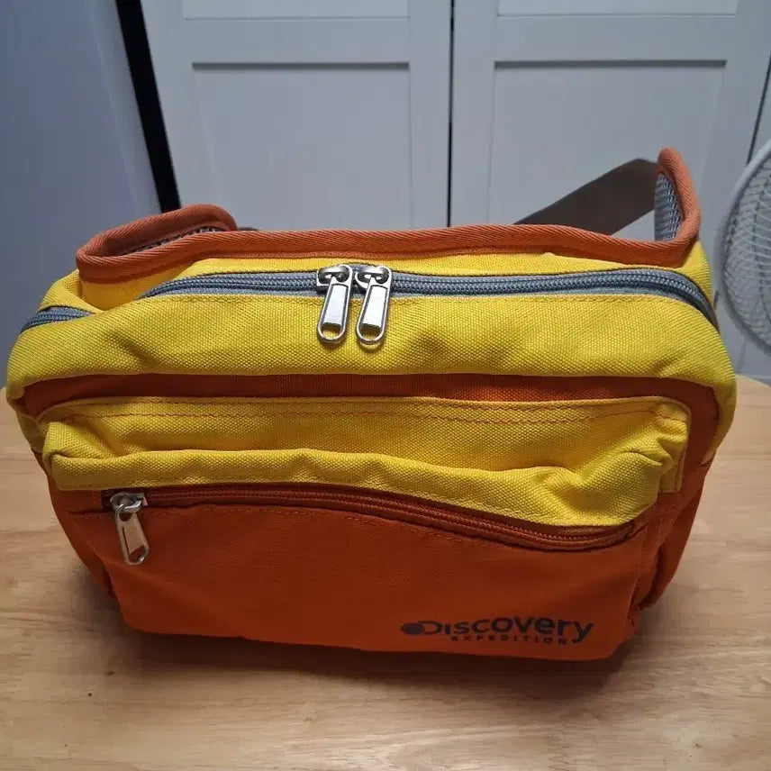 [BUNJANG] Discovery Functional Hip Pack Size 28*19 / 디스커버리 기능성 힙색 사이즈 28**19 디자인강추 실착별로 사진참고