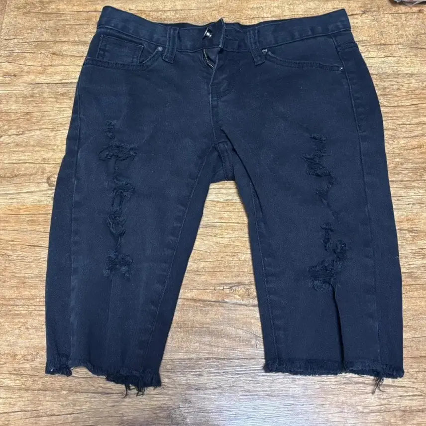 [BUNJANG] Black Cutting 5-Length Shorts / 블랙 컷팅 숏팬츠 5부바지 검정 바지 면바지 44 55사이즈 여자옷