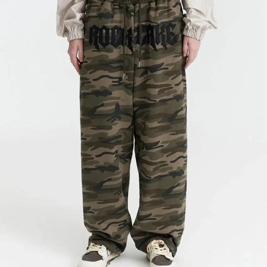 [BUNJANG] RAKEKE Camo Wide Pants / 무신사 락케이크 카모 와이드 팬츠