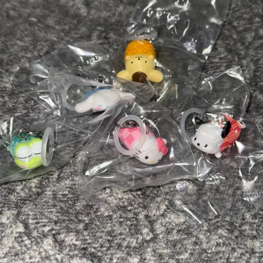 [BUNJANG] Sanrio Bean Mini Markers Gacha Set / 산리오 콩알 메지루시 헬로키티시나모롤폼폼푸린포챠코케로피 가챠 쿠지 고전