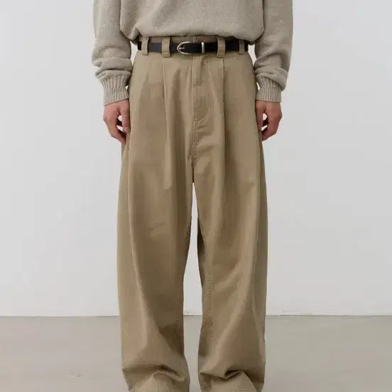 [BUNJANG] NOUN Wide Tapered Chino Pants / 노운 와이드 테이퍼드 치노 팬츠
