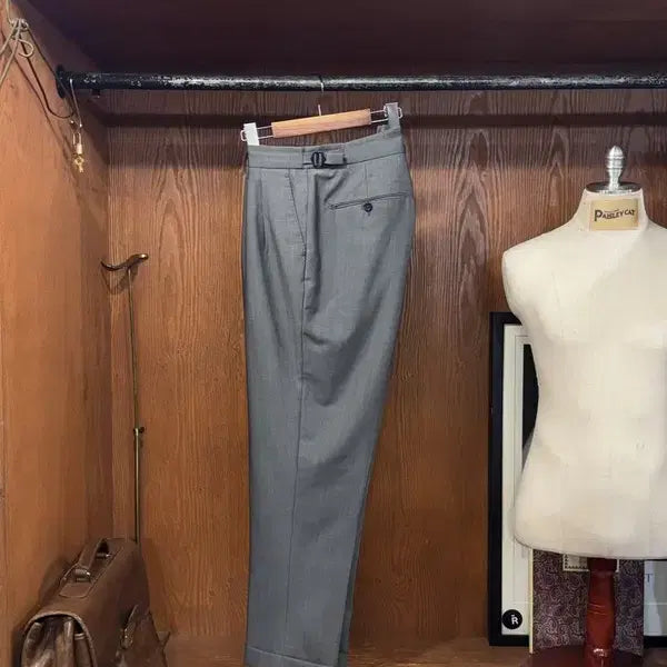 [BUNJANG] Berwich Wool Mohair Trousers Size 32 / 베르위치 울 트라우저 팬츠 32