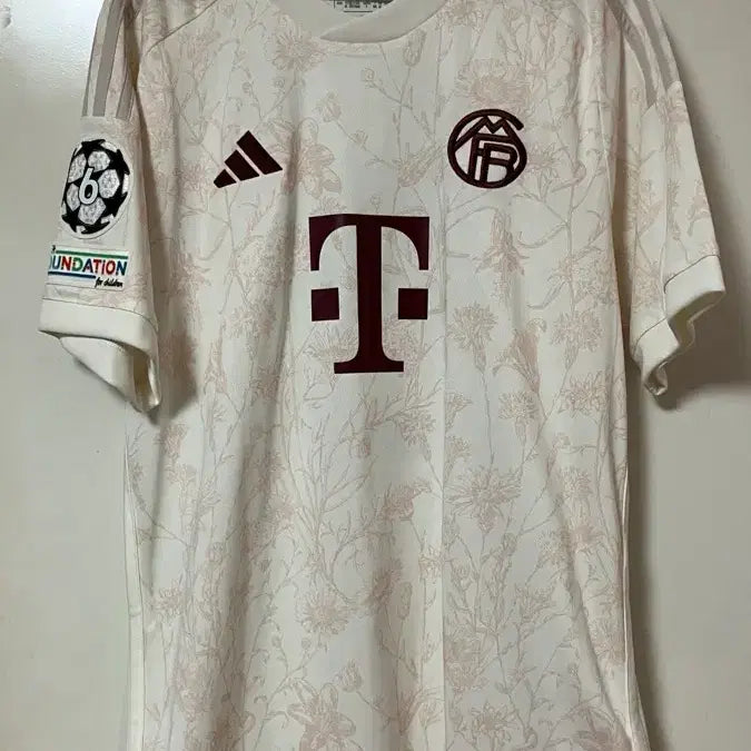[BUNJANG] Adidas 23-24 Bayern Munich Third Kit Kim Min-jae L/XL / 아디다스 23-24 바이에른뮌헨 3 김민재