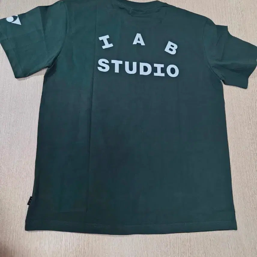 [BUNJANG] IAB Studio x Yonex Collaboration T-Shirt Deep Green / IAB STUDIO 요넥스 티셔츠 딥그린