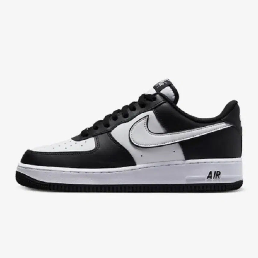 [BUNJANG] Nike Air Force 1 '07 Black/White US 10.5 Unused / 나이키 에어포스 1 블랙/화이트 285 (미사용)