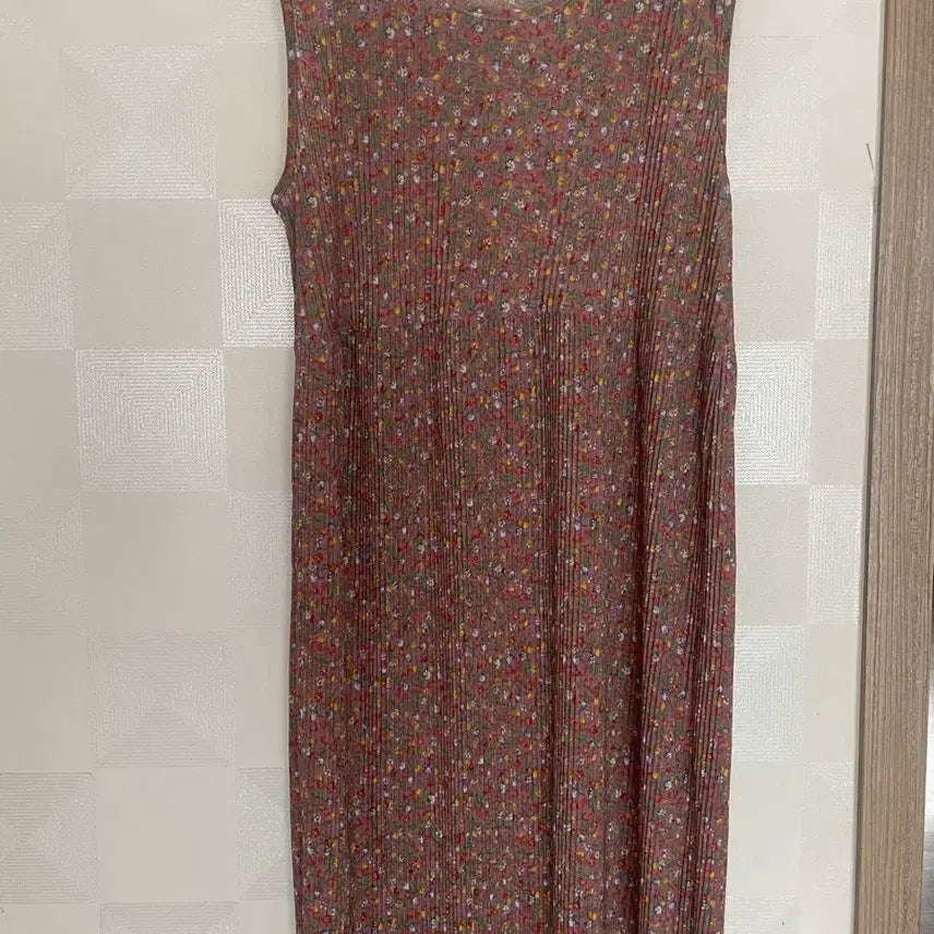 [BUNJANG] Floral Pleated Dress / 꽃무늬 플리츠 원피스