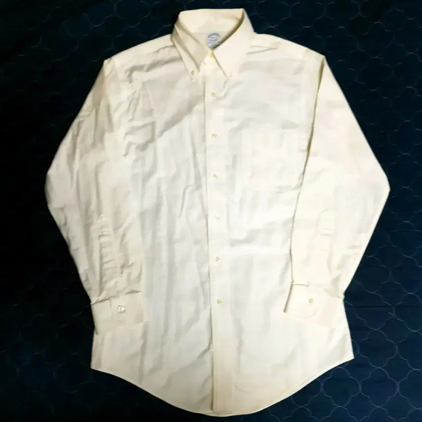 [BUNJANG] Brooks Brothers Slim Fit Button-Down Classic Non-Iron Cotton Long Sleeve Shirt (M) / 브룩스브라더스 슬림핏 버튼다운 클래식 논아이론 코튼 긴팔셔츠 (M)