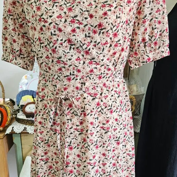 [BUNJANG] Flower Pattern Wrap Mini Dress / [새상품]플라워 패턴 미니원피스