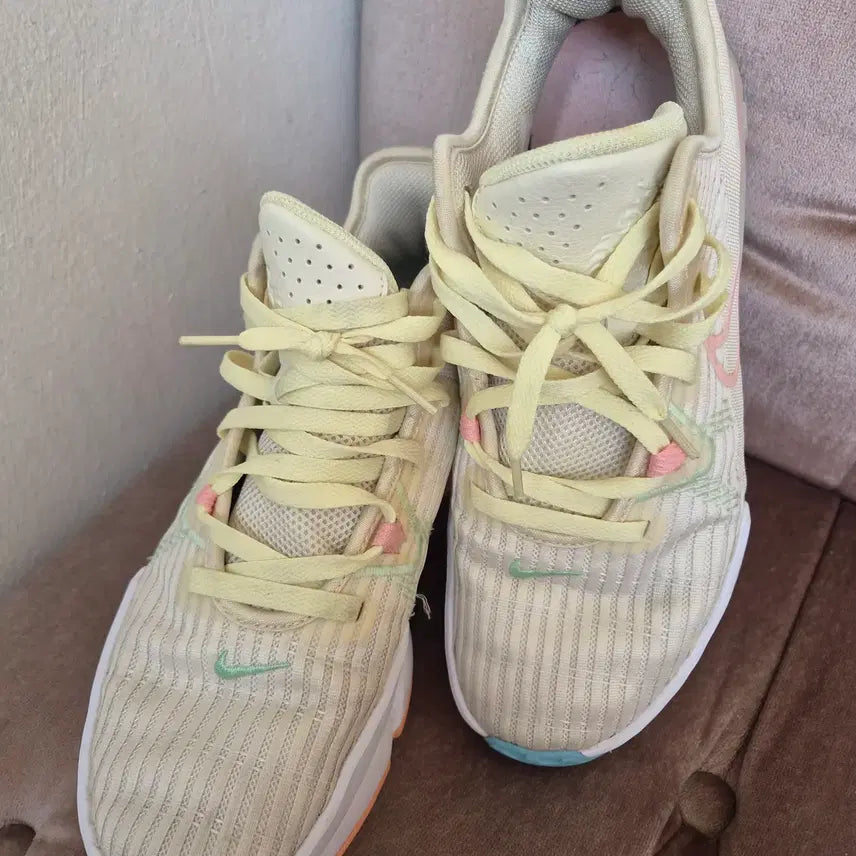 [BUNJANG] Nike LeBron Witness 6 "Easter" Orange Blue Beige Men's US 9 / 나이키 르브론 위트니스6 이스터 270사이즈