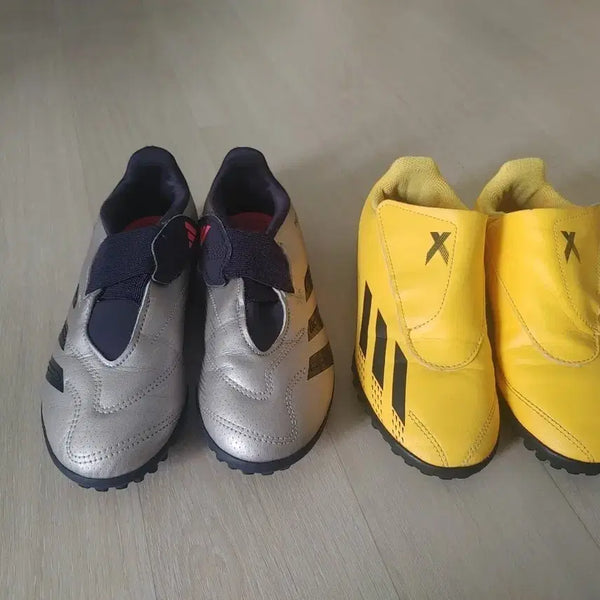 [BUNJANG] Adidas Kids Indoor Futsal Shoes Size 210 / 아디다스 풋살화 210사이즈