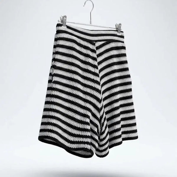 [BUNJANG] Women's 'More More' Stripe Knit Shorts / 여성F/ more more 톡톡 단가라 니트 반바지