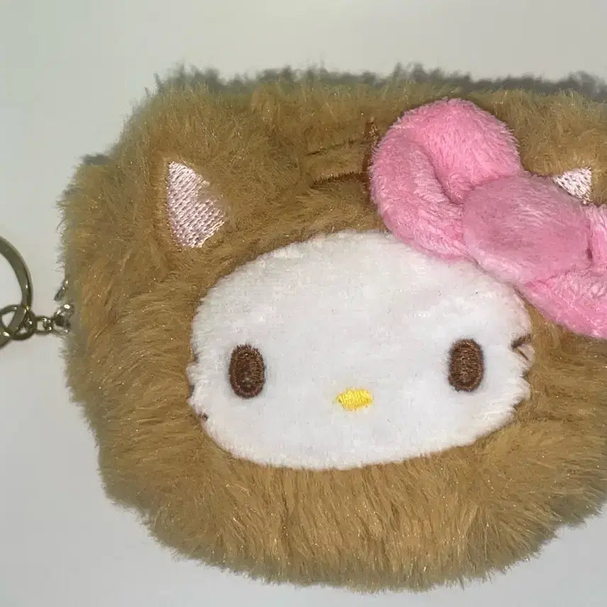 [BUNJANG] Hello Kitty Fur Pouch with Keyring / 헬로키티 털 파우치 키링
