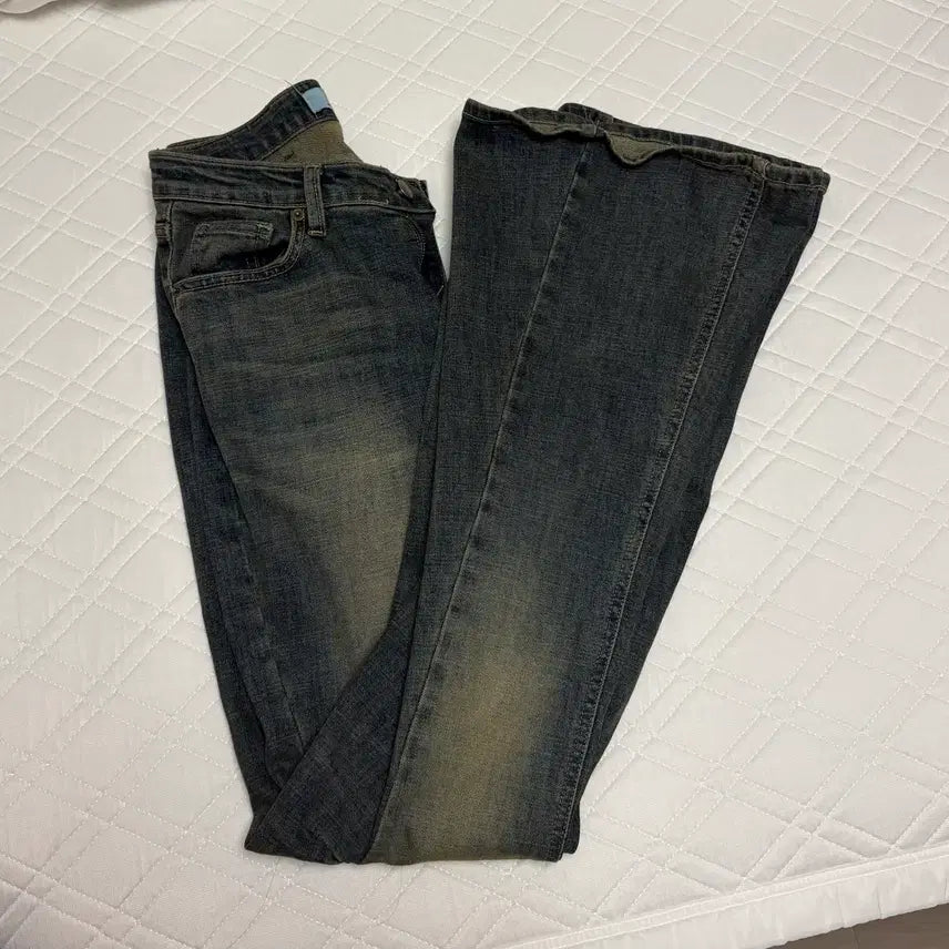 [BUNJANG] Double Edge Washing Bootcut Jeans / 더블 엣지 워싱 부츠컷 청바지