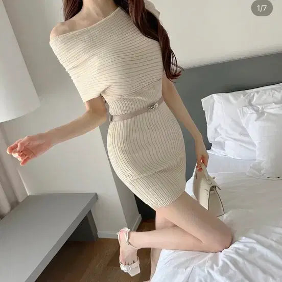 [BUNJANG] Rachel Ross Jay Belt Off Shoulder Mini Dress / 수입 라첼 로썸제이 벨트 오프숄더 원피스