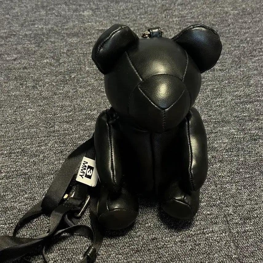 [BUNJANG] Mihara Yasuhiro DOLLS BEAR Lambskin Mini Bag / 미하라 야스히로 DOLLS  BEAR  양가죽 미니 백
