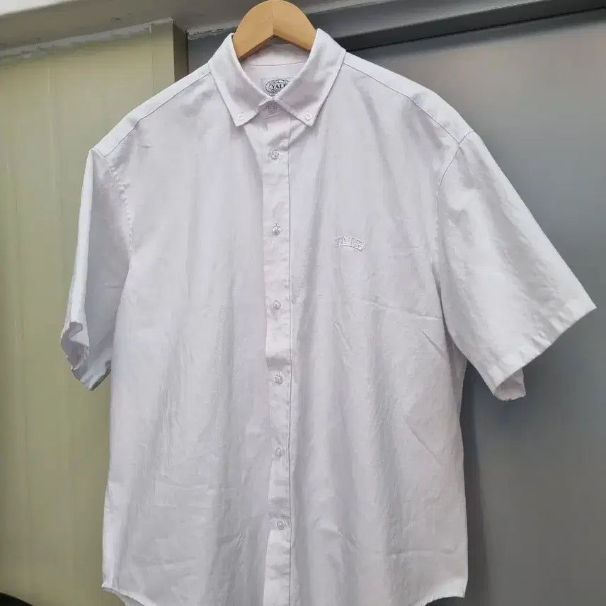 [BUNJANG] Yale University Short Sleeve Shirt / 예일 반팔 셔츠 L