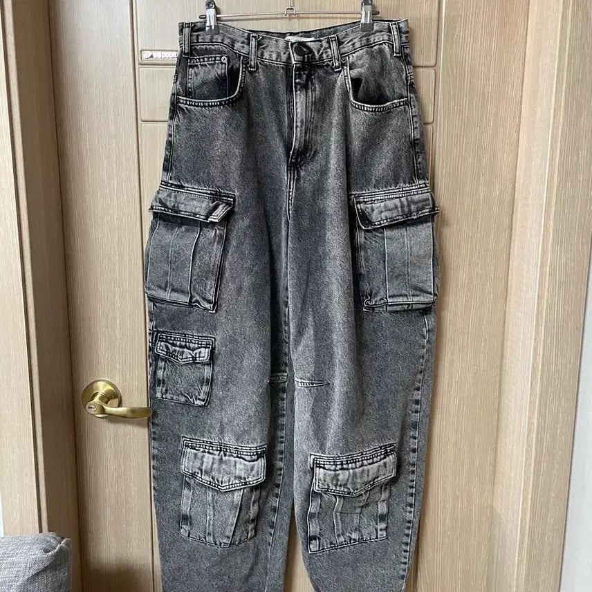 [BUNJANG] Zara Utility Cargo Pants Size 38 / 자라 유틸리티 카고 팬츠 38사이즈