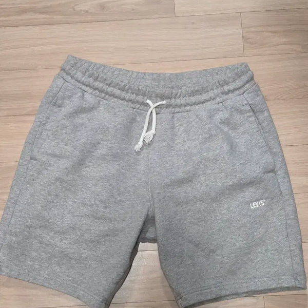 [BUNJANG] Levi's Gray Gold Tab Shorts / 리바이스 반바지 그레이 골드탭