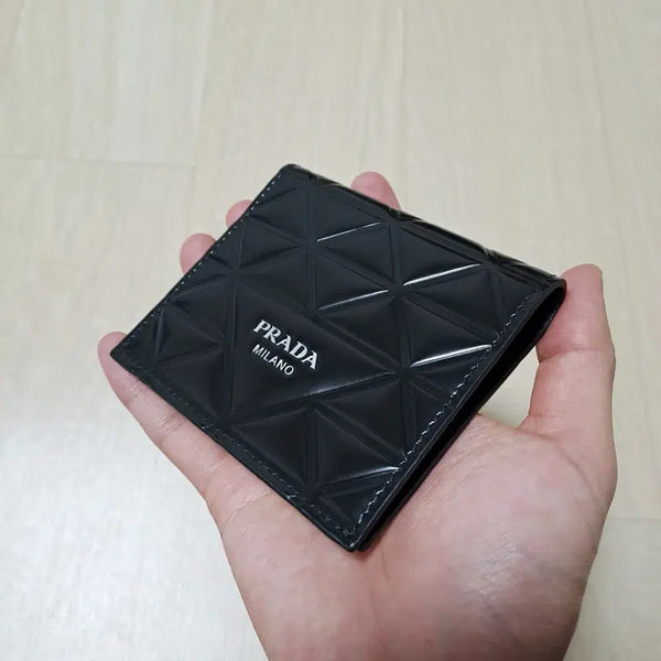 [BUNJANG] Prada Brushed Leather Wallet Black / [정품/새상품급] 프라다 브러쉬드 레더 지갑 블랙