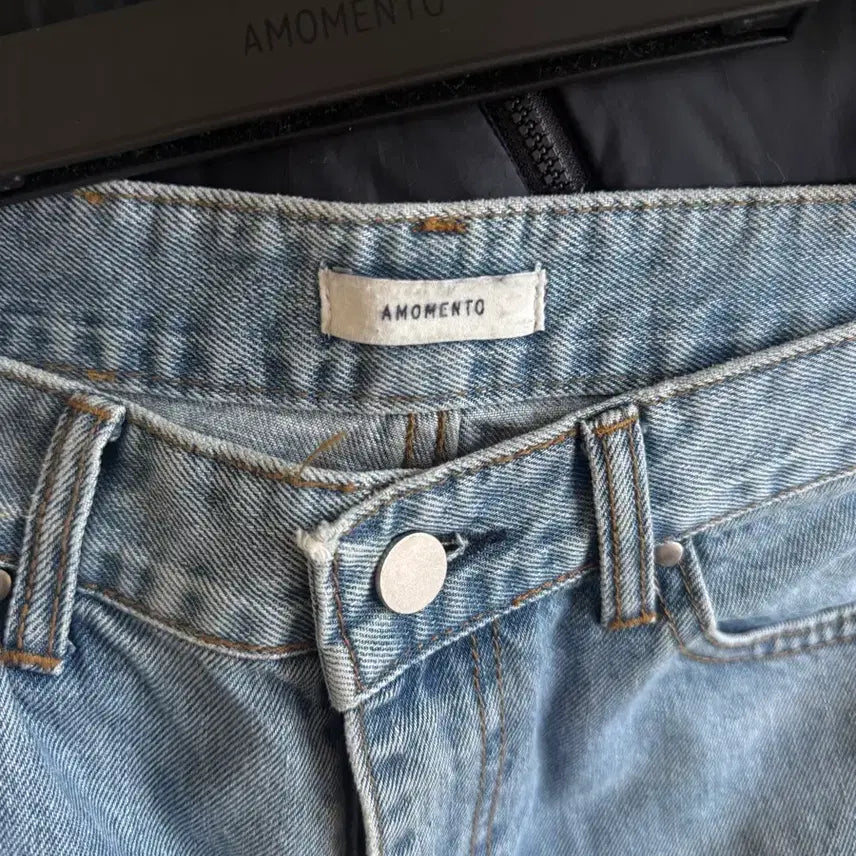 [BUNJANG] Amomento Denim Jeans / 아모멘토 청바지