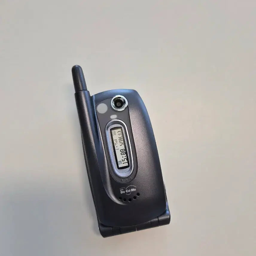 [BUNJANG] Docomo Y2K Japanese Mockup Phone / 일본 고전 y2k 도코모 일본 핸드폰 모형폰 목업폰