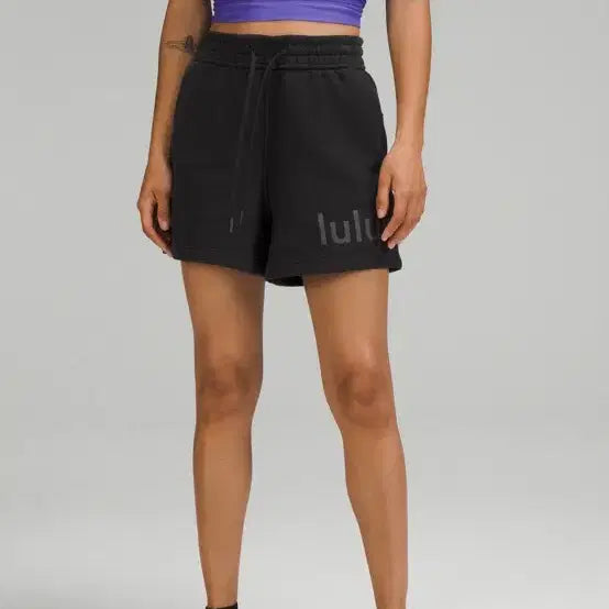 [BUNJANG] Lululemon Black Shorts Size 4 / 룰루레몬 블랙 쇼츠 사이즈 4