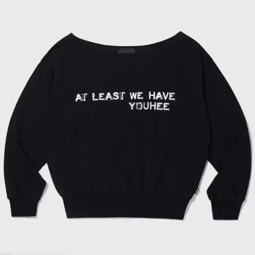 [BUNJANG] Yoohee Off-Shoulder Sweatshirt Black / 유희 오프숄더 맨투맨 블랙 판매