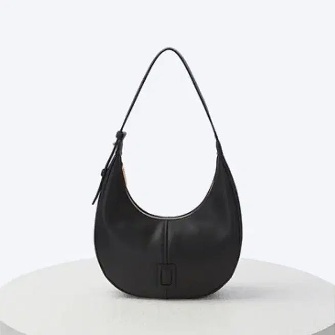 [BUNJANG] Couronne Black Leather Shoulder Bag / 새상품인데 구매가의 50%가격''으로 판매 ''일랑 쿠론'' 핸드백