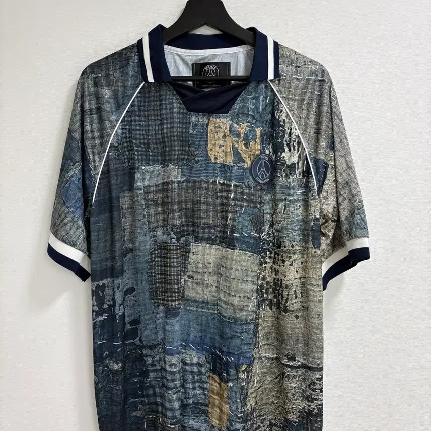 [BUNJANG] PSG x Poggy Bolo Jersey (Size L) / [사이즈 L] psg 유니폼