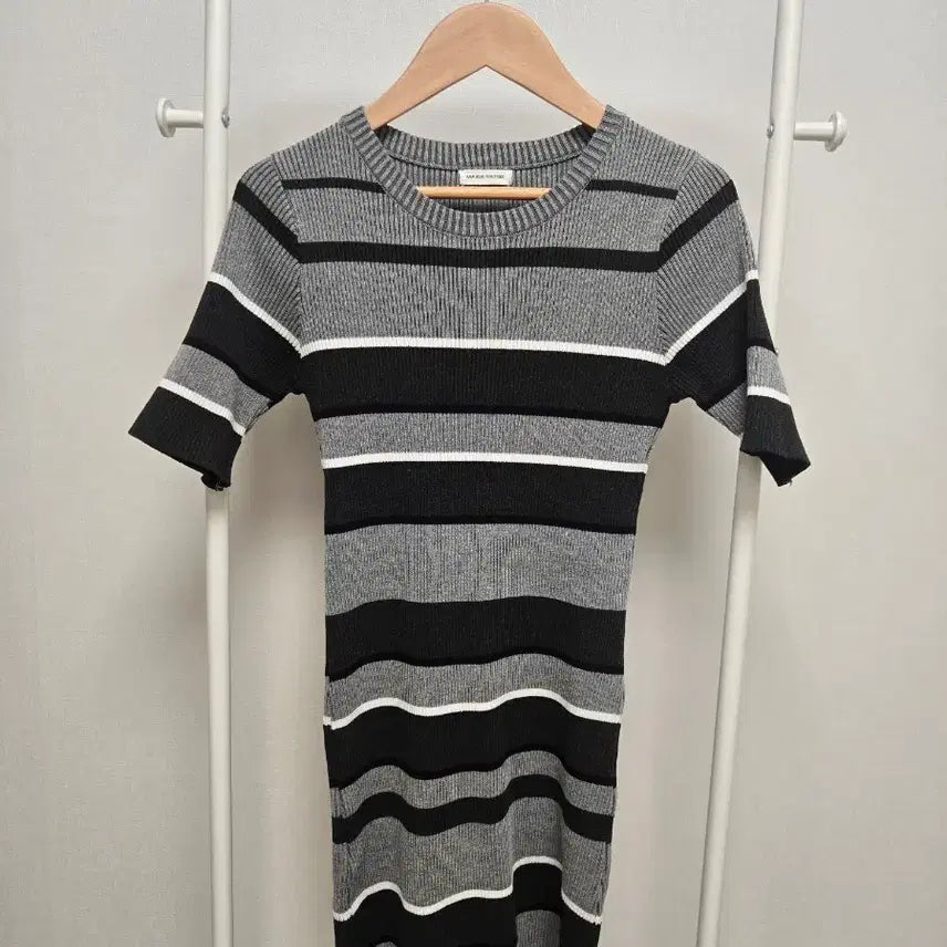 [BUNJANG] Stripe Dress (Free Size) / 스트라이프 원피스 free