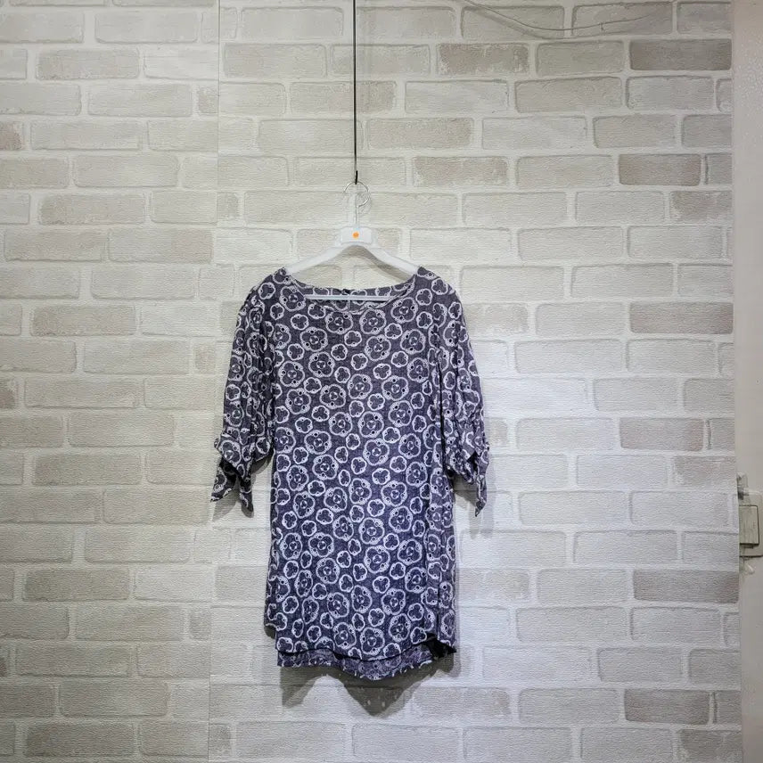 [BUNJANG] Punching T-Shirt Free Size / ㅈ140 펀칭 티셔츠 F