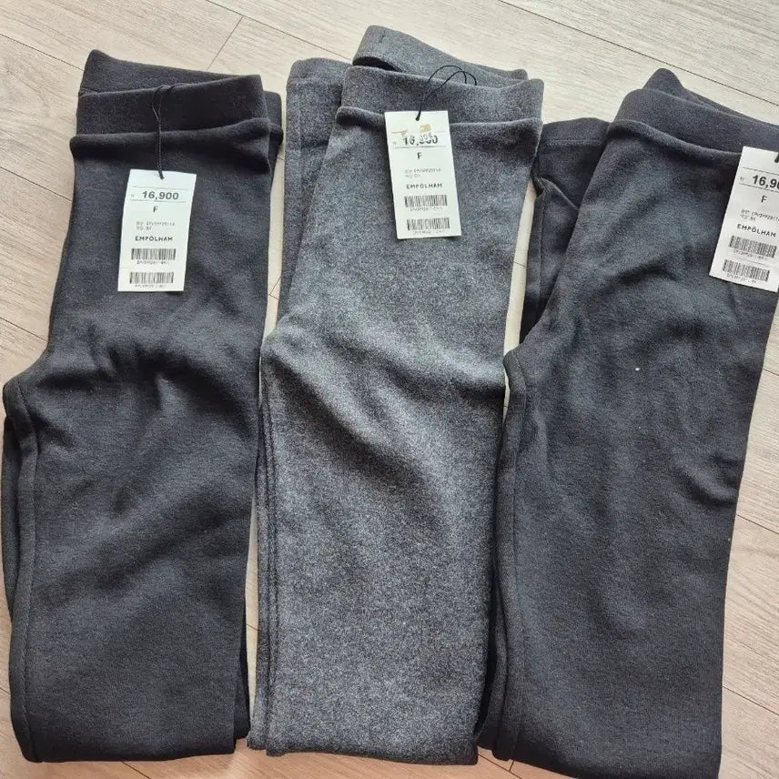 [BUNJANG] Empolham Brushed Leggings (Size F) Set of 3 / 엠폴햄 기모 레깅스( F사이즈)3장 새제품입니다(일괄판매)