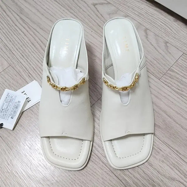 [BUNJANG] TIME Emblem Chain Mule Heel Slides - Ivory, Size 245 / [245] 한섬 타임 엠블럼 체인 뮬 힐 슬라이드. 새상품