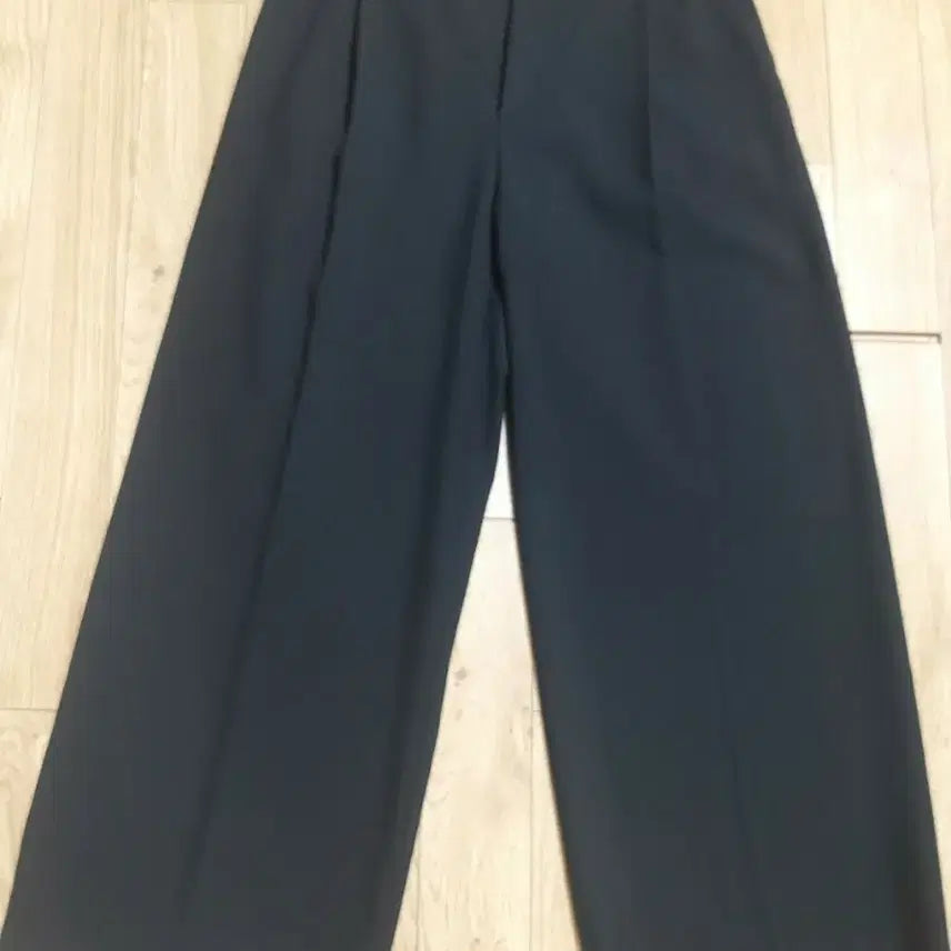 [BUNJANG] Facade Pattern Black Wide Pants / 파사드패턴 검정 와이드 팬츠