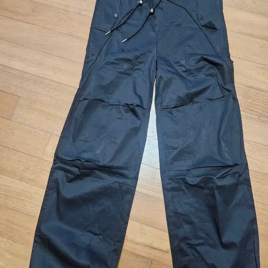 [BUNJANG] SURFE Wide Nylon String Parachute Wide Pants / (새상품) 서피 와이드 나일론 스트링 파라슈트 와이드 팬츠