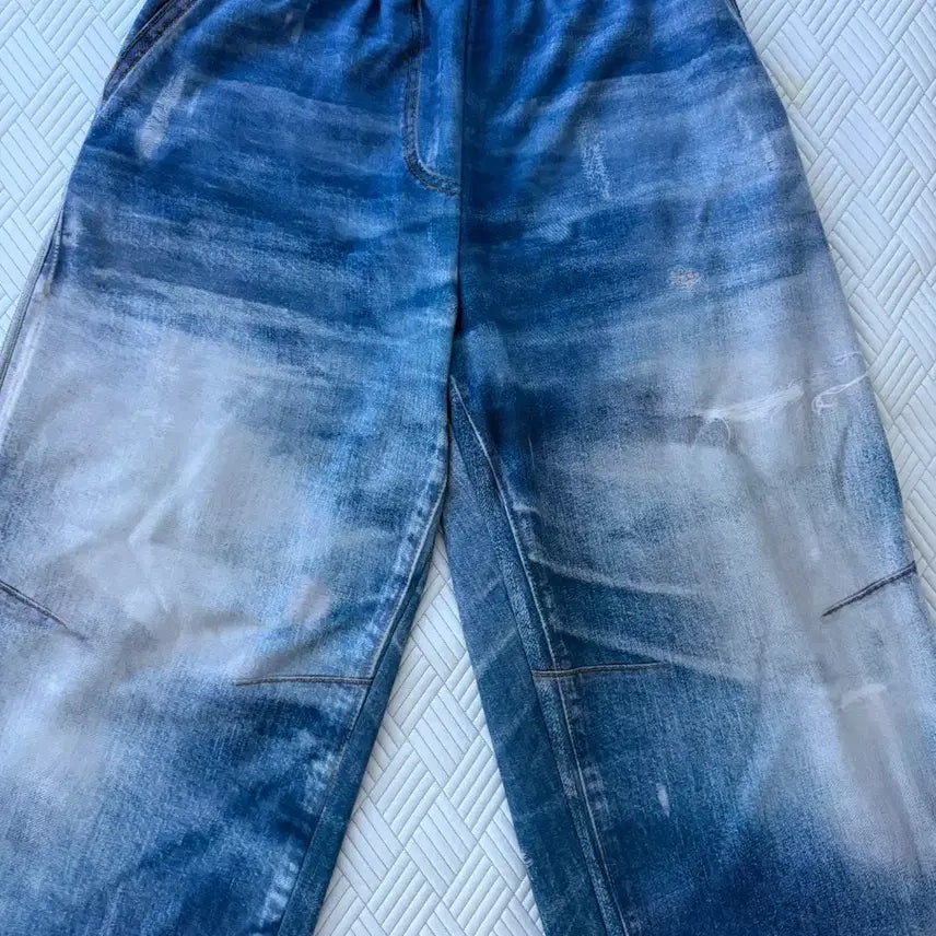 [BUNJANG] Open Product OpenYY Digital Printing Denim Sweatpants / 오픈프로덕트 오픈와이와이 디지털 프린팅 데님 스웻 3