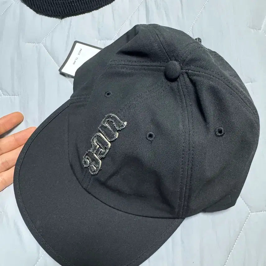 [BUNJANG] Usage Black Logo Embroidered Ball Cap / 유세지 usage 모자 볼캡 캠프캡