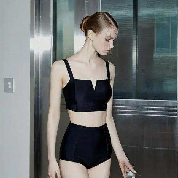 [BUNJANG] Bikini Vander V-Cut High-Waist Bikini Black M / 비키니밴더 브이컷 하이웨스트 비키니 블랙 M 휴양지 수영복