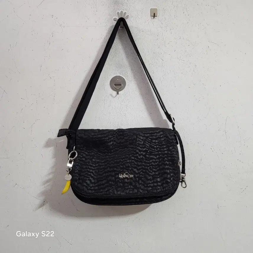 [BUNJANG] Kipling Women's Shoulder Bag Black / 키플링 여성 숄더백 블랙